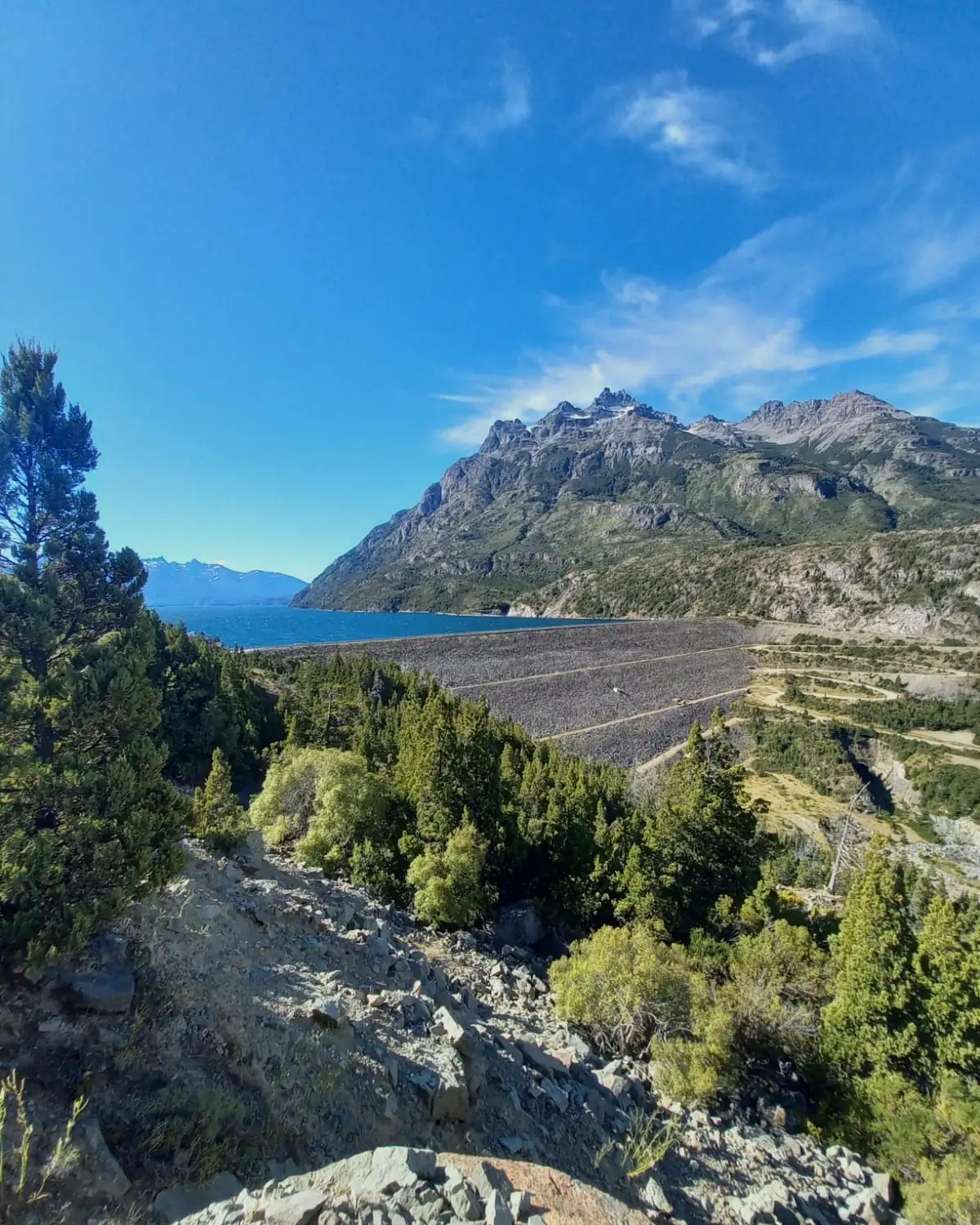 Complejo hidroeléctrico de Futaleufú, en la cordillera